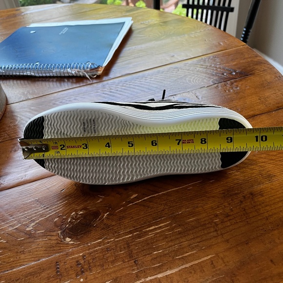 Cole Haan Zerogrand Sneakers size 7 NEVER WORN - Picture 12 of 12